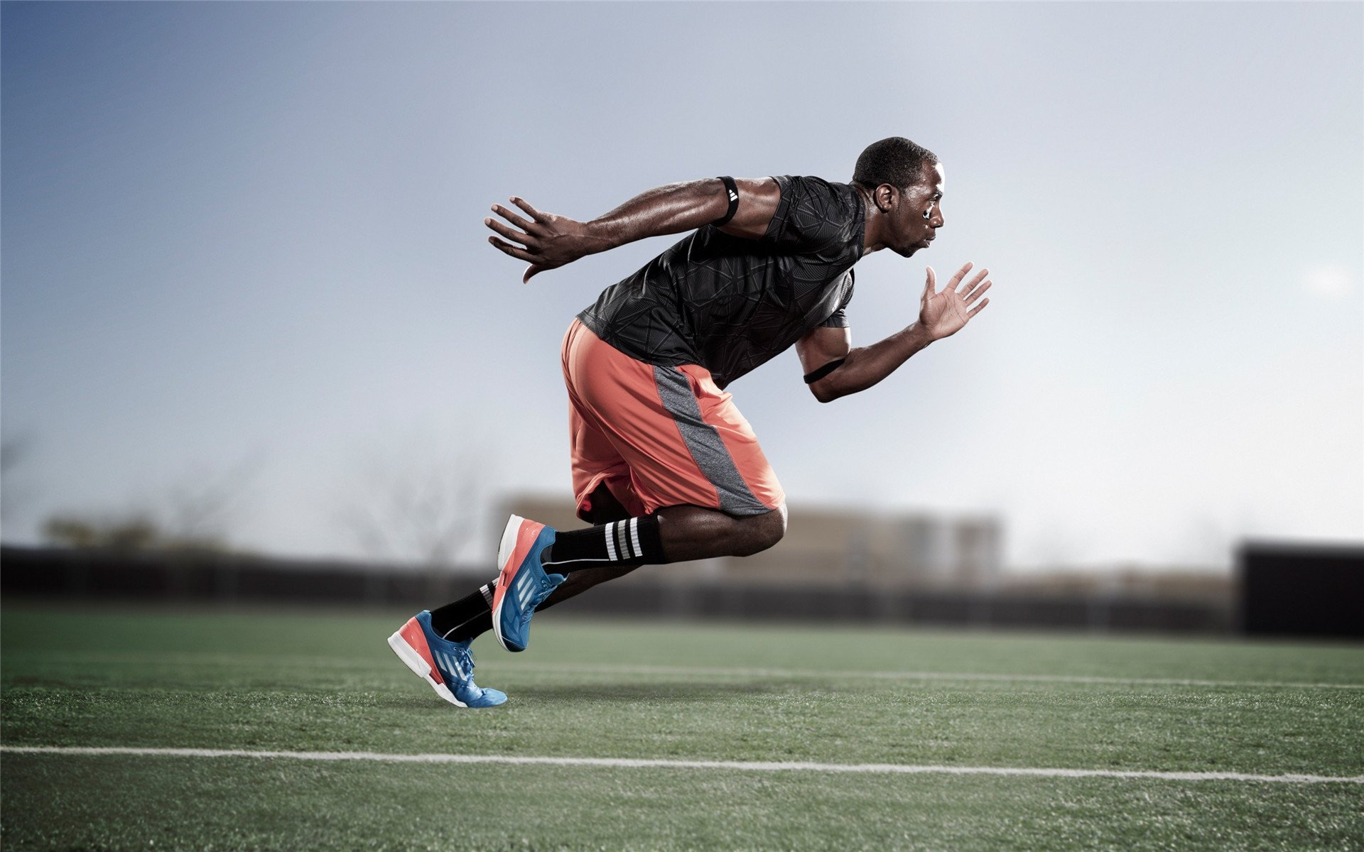 开云体育APP下载-北欧风暴席卷安联，巴尔韦德德甲争冠战接管比赛，瑞典强压拜仁改写格局